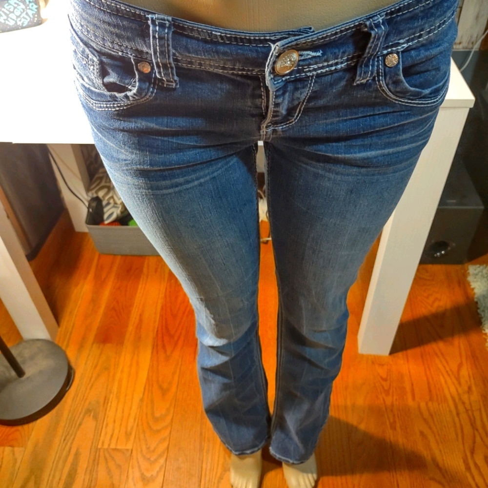 Ariya Women's jeans size 5/6